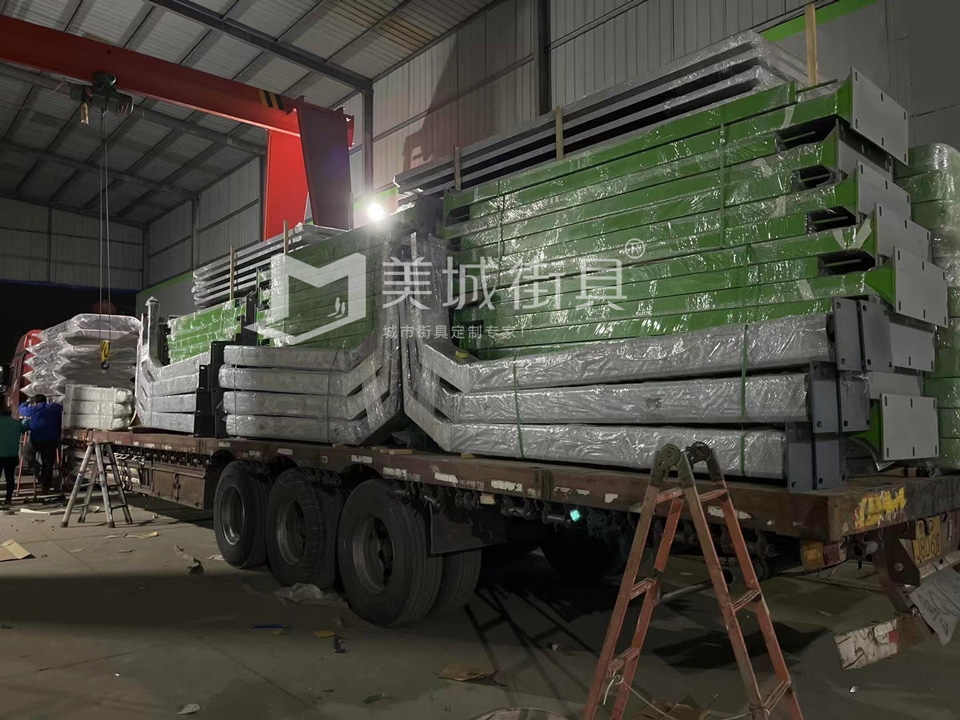 2022.11.5美城街具供應北京候車亭發貨記錄 2022.11.5美城街具供應北京候車亭發貨記錄