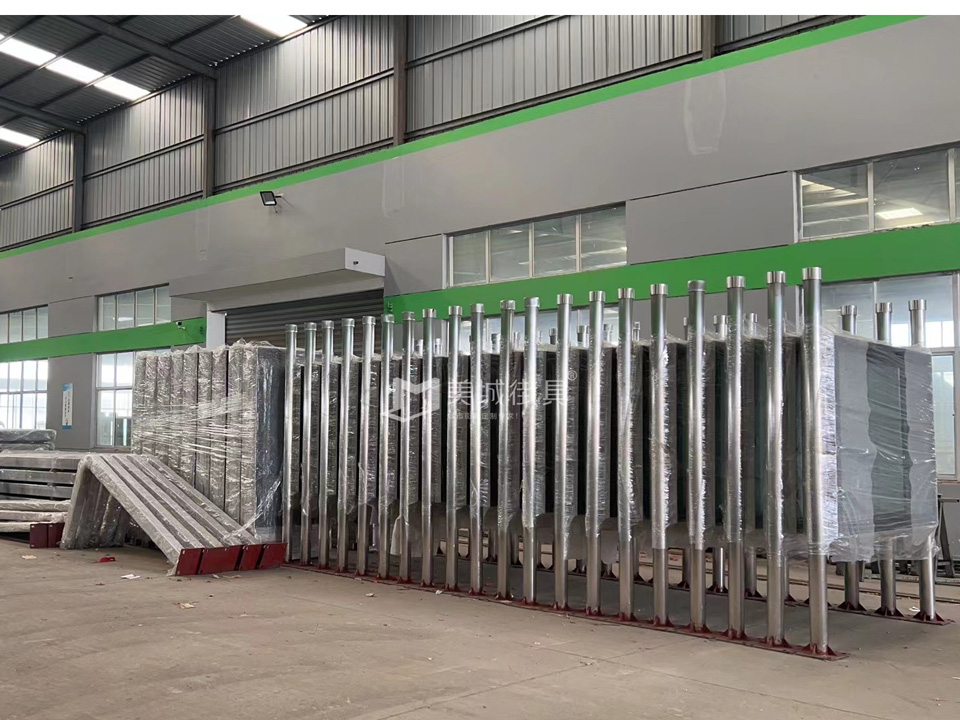 2023.2.2美城街具供應浙江德清公交候車亭發貨記錄 2023.2.2美城街具供應浙江德清公交候車亭發貨記錄